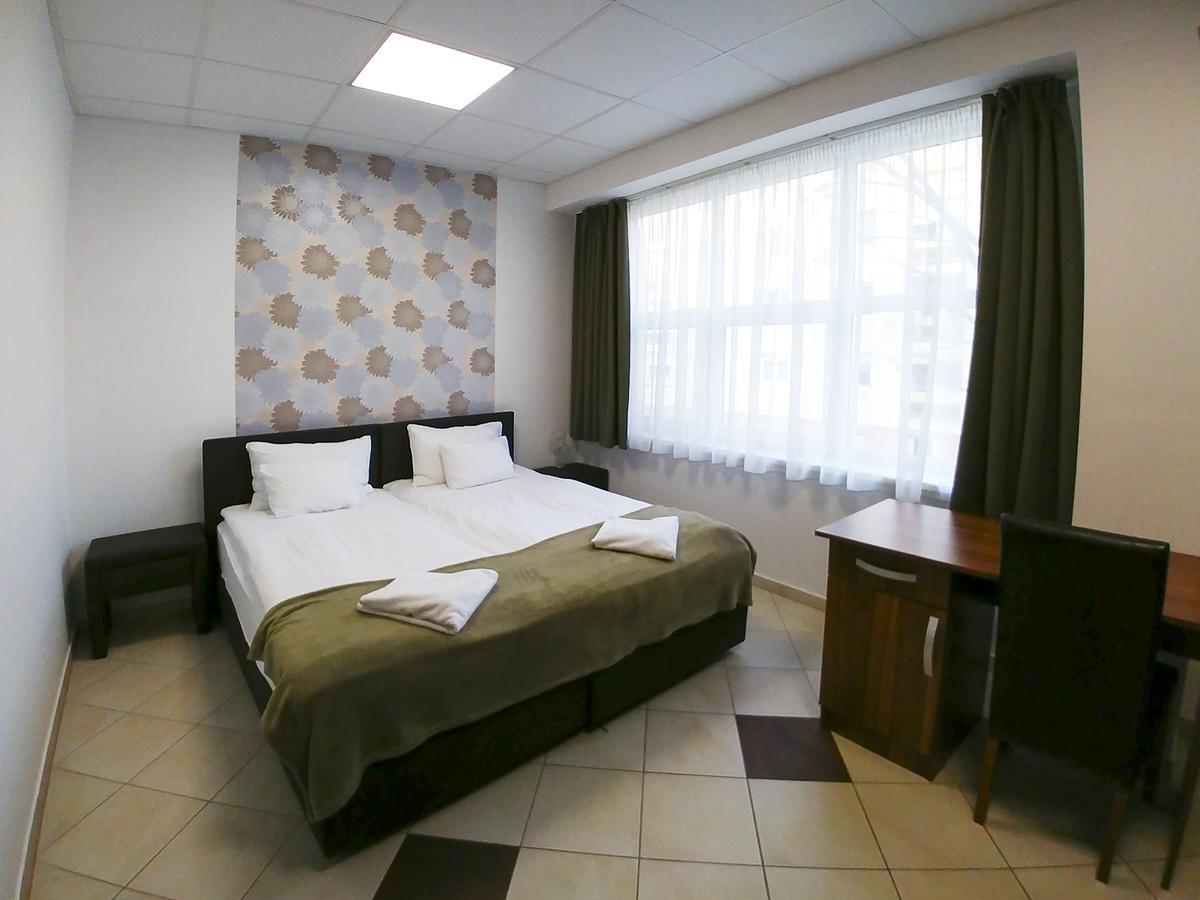 Lotus Hotel Segedin Dış mekan fotoğraf